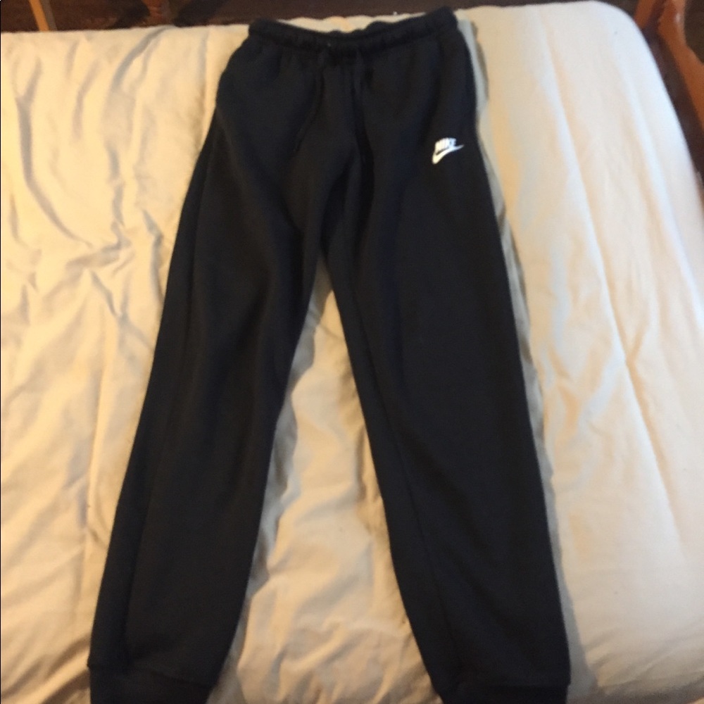 XS gently used women’s Nike joggers